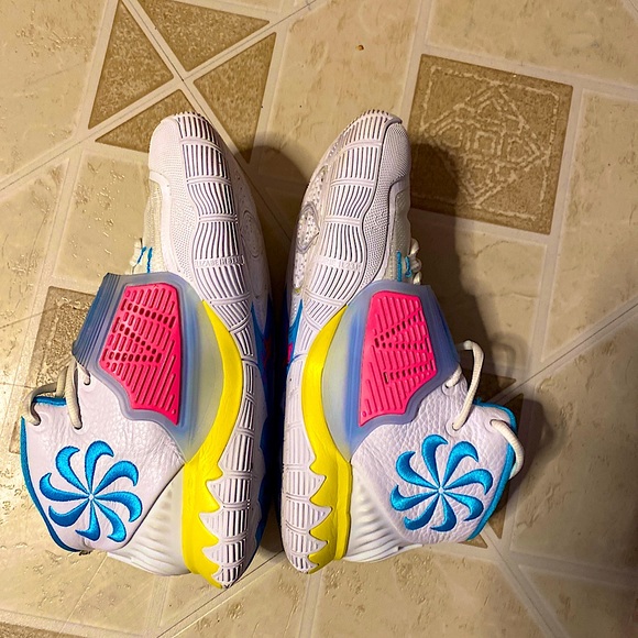 nike kyrie 6s